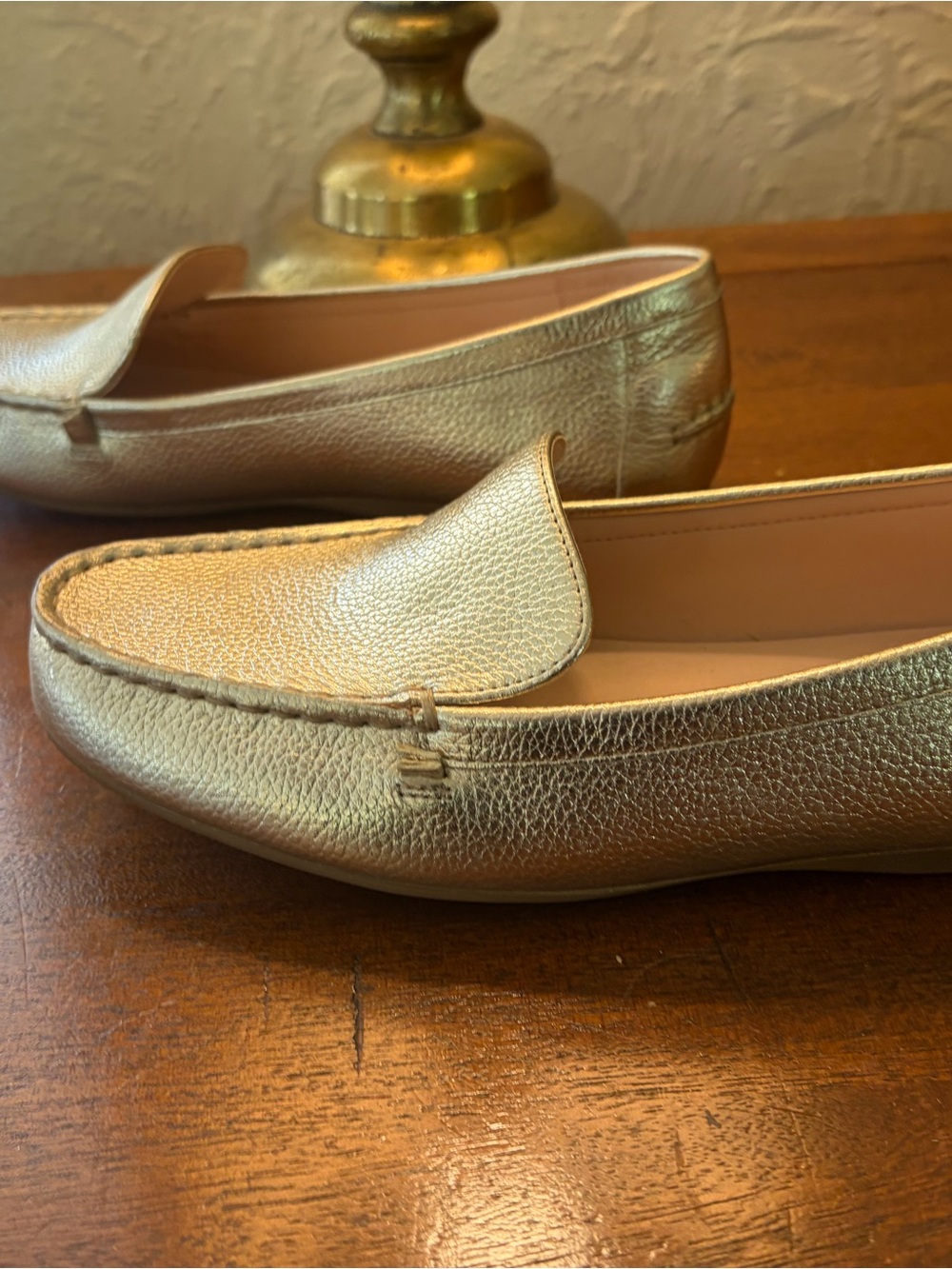 kate spade Metallic Gold Leather Driving Loafers with Pink Lining - Picture 3 of 6